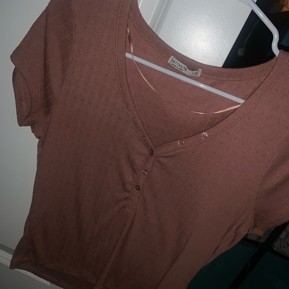 Pink tops - Picture 3 of 6